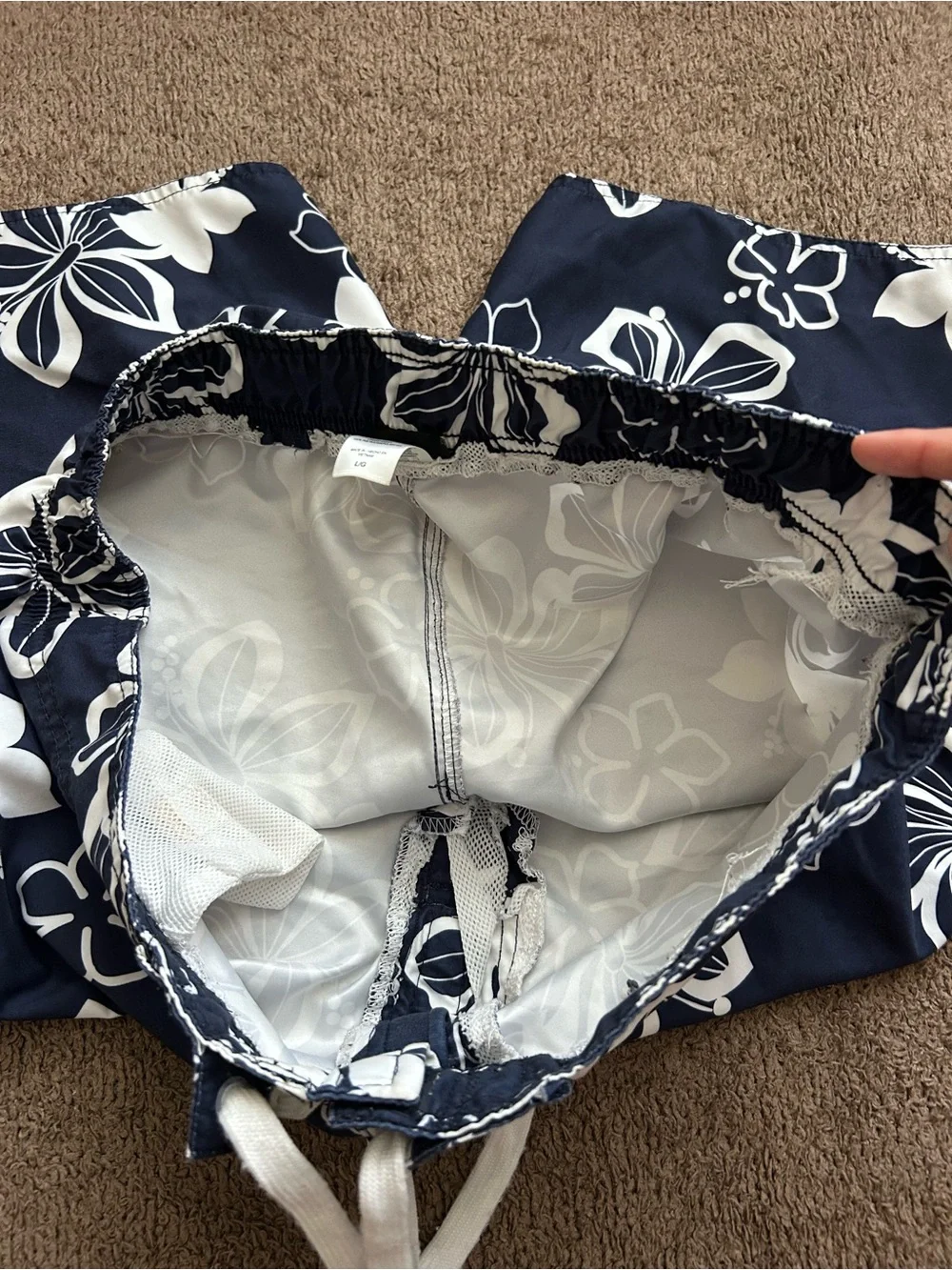 Joe Boxer Y2K White and Navy Hibiscus Swim Trunks